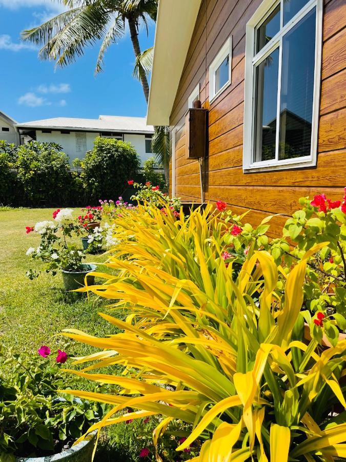 Matira Beach Bungalow Waterfront Villa Bora Bora Exterior photo